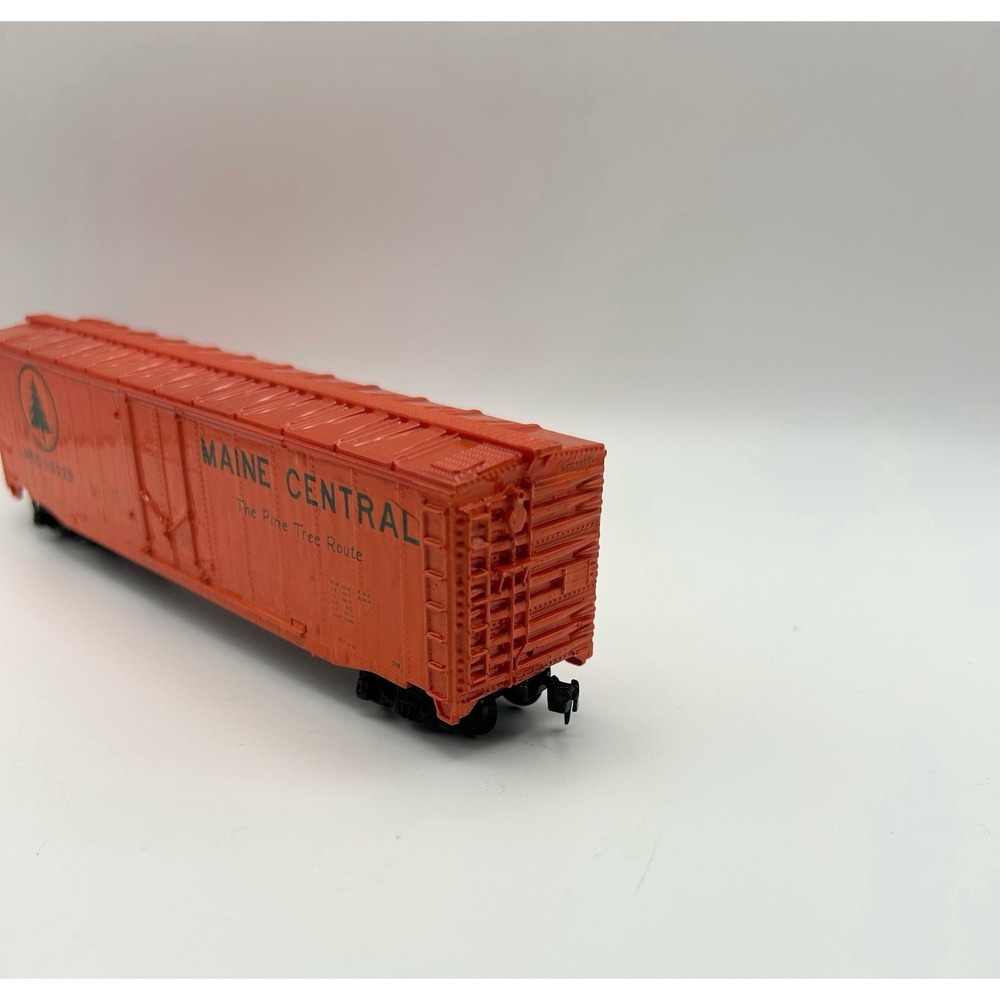Bachmann HO Scale Maine Central MEC 30029 Box Car the Pine Tree Route Pre-Owned - Picture 4 of 7